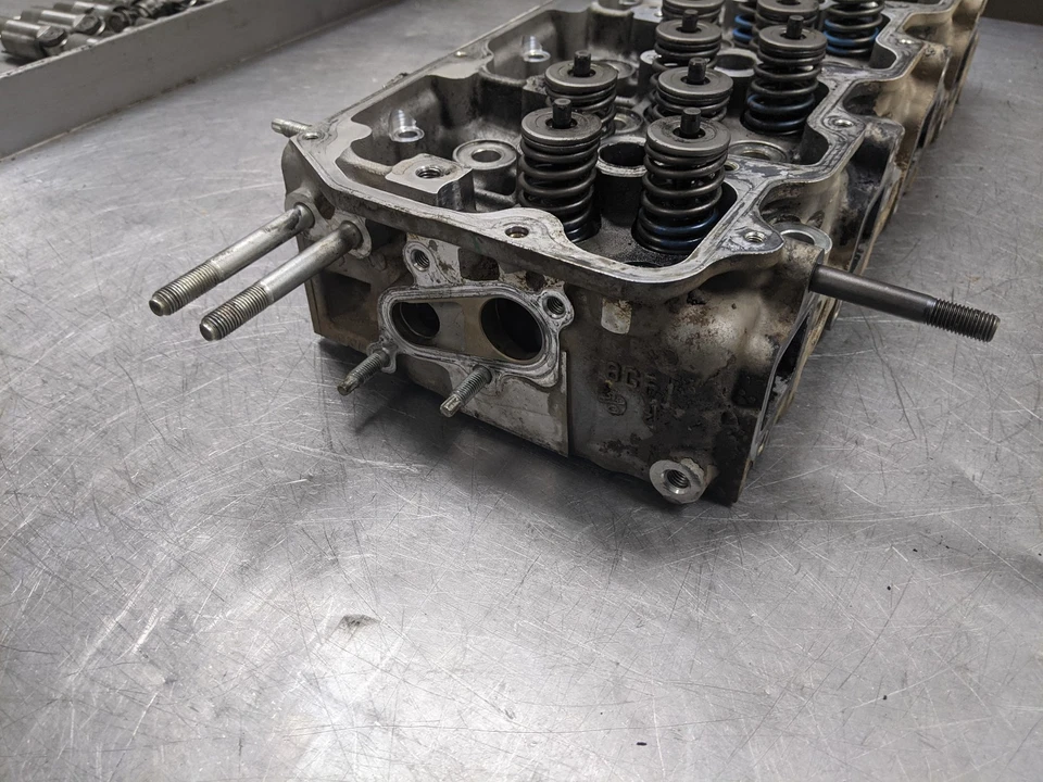 Culata izquierda para 06-10 Chevrolet Silverado 2500 HD 6.6 12690608 Foto 4 de 4