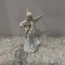 Vintage 1990 ENESCO Angel Nativity Figurine Music Box Plays Joy To The World
