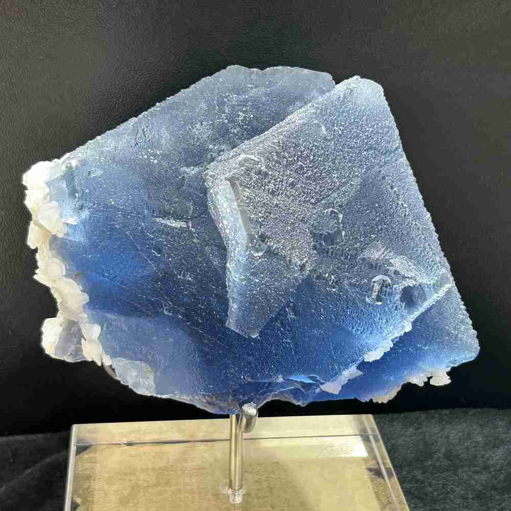 9.98LB Rare Large-Particle Natural Blue Fluorite Quartz Crystal Mineral Specimen