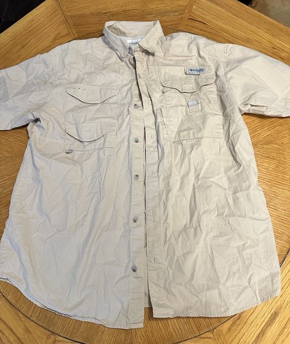 Columbia Shirt Mens Large Khaki Mesh Logo PFG Omni Shade Fishing Camping - Picture 2 of 9