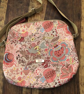oilily travel bag
