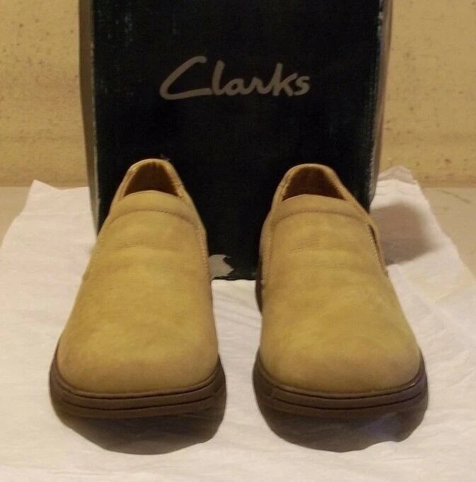 CLARKS [[Nuovo Clark's #37840 11 5 M pelle nabuk naturale (4388)]]