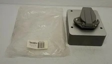 Truckite 50879-4 50 Series Smart Box | 7 Split Pin, Grey Plastic Nose Box