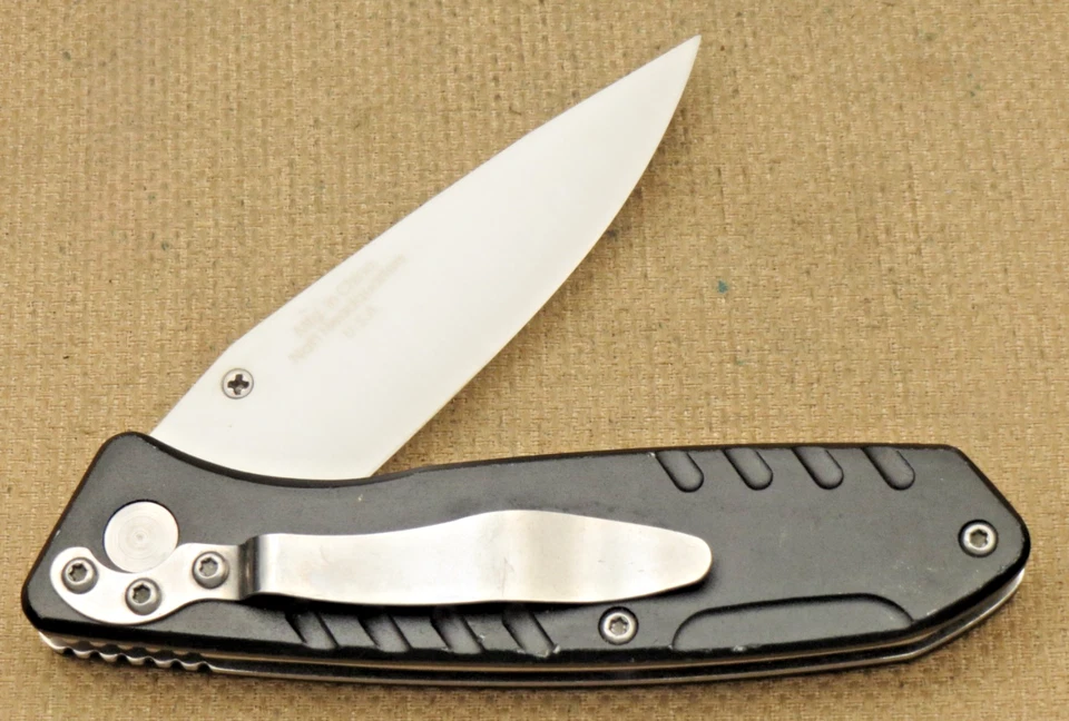 MEYERCO Liner Lock Knife Unusual with Ceramic Blade - Black Metal Handles - Mint - Image 3 of 4