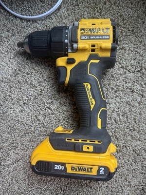 Dewalt Drill Brushless 20 V Max With A Battery 20 V Max Two Amp Power
