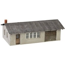 MBZ 14360 N Scale Hut Materials, Small