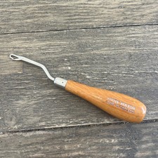 Vtg Latch Hook Rug Tool Mary Maxim Made In England Wood Handle