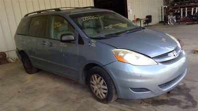 (LOCAL PICKUP ONLY) Passenger Right Fender With Antenna Fits 04-10 SIENNA 871876