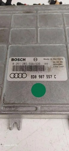 AUDI A6 Avant 4B5, C5 Motorsteuergerät ECU 0261203938 8D0907557C 2.50 34899508