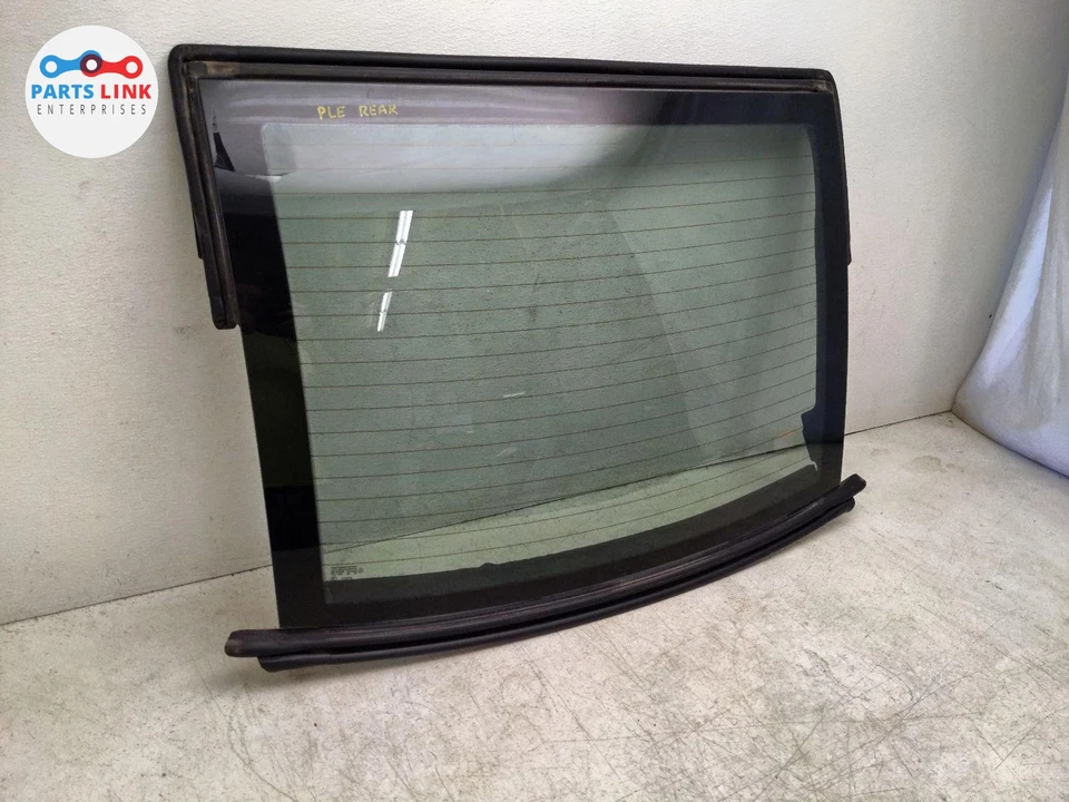 2009-12 MERCEDES SL63 AMG REAR GLASS BACK WINDSHIELD WINDOW PANEL R230 SL65 SL55 - Image 3 of 4