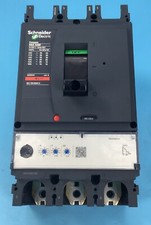 Schneider Electric NSX 630F, NSX 400-630 F/N/H/NA / NSX400630FNHNA