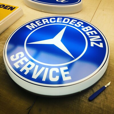 MERCEDES-BENZ SERVICE illuminated wall sign led light box sign man