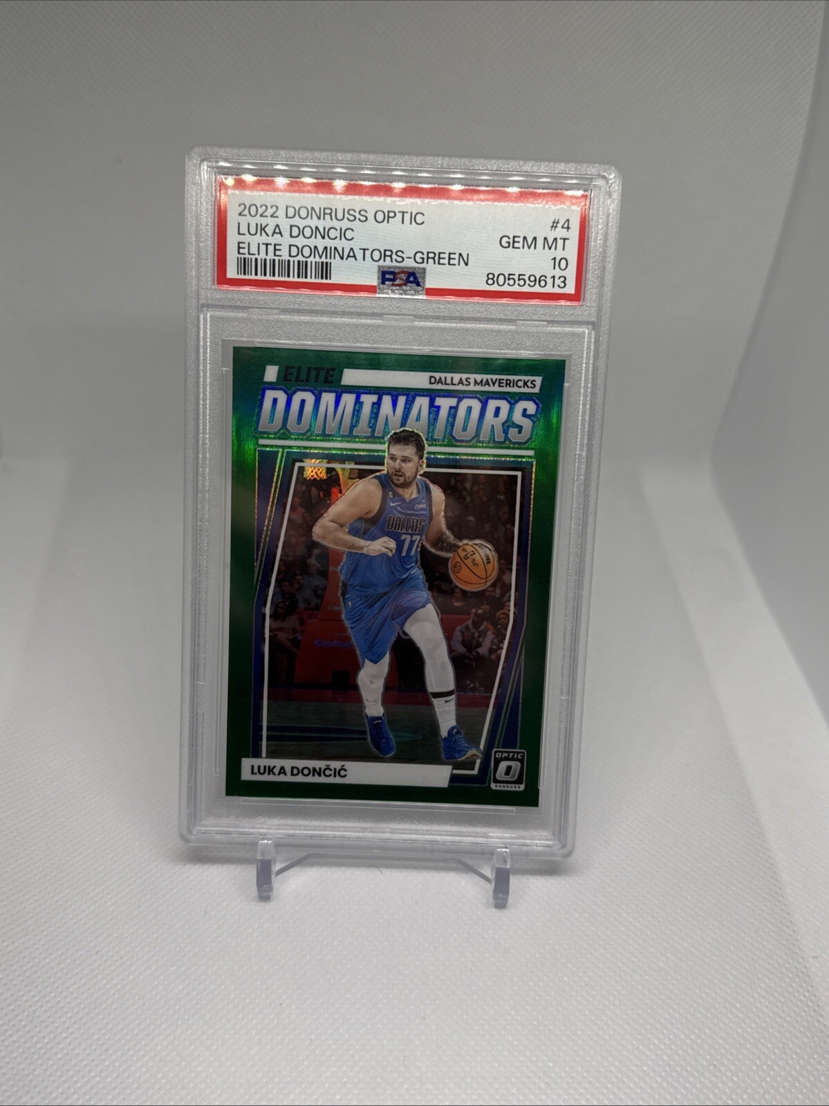 2022 Donruss Optic LUKA DONCIC #4 ELITE DOMINATORS GREEN PRIZM 1/5 PSA 10 POP 1