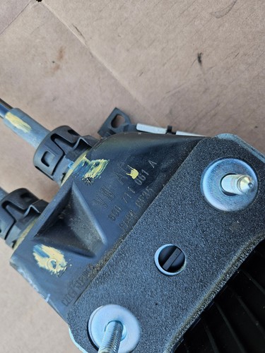 VW POLO 6R 2017 5 SPEED MANUAL GEAR SELECTOR WITH KNOB 6C0711061A - Picture 7 of 7