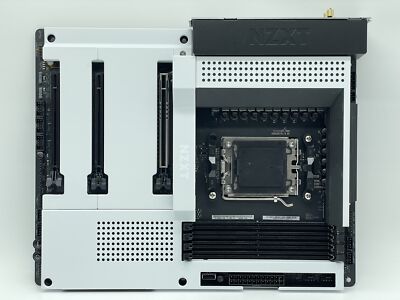 中古動作品 NZXT N7 B650E N7-B65XT-B1 マザーボード