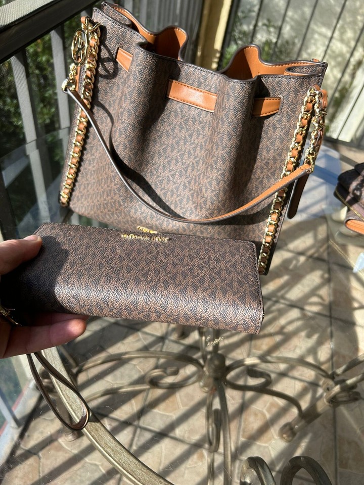 Michael Kors Mina Large PVC Belted Chain Shoulder Bag+ Long Zip Around ...