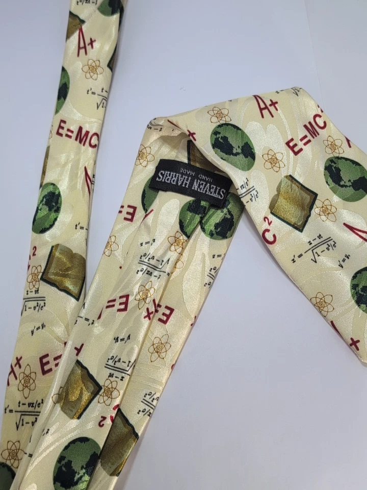 Steven Harris Handmad Physics Instructor Professor E=MC2 Science Novelty Necktie Foto 2 de 4