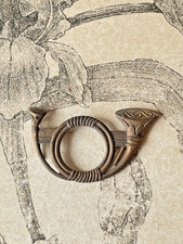 Insigne en métal doré - Cor de chasse - Armée Militaire Uniforme