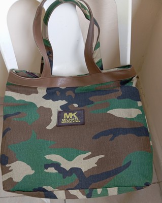 Michael Kors Tasche Schultetasche.