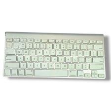 Apple Magic Wireless Keyboard A1314 Silver MC184LL/B Bluetooth Battery Powered