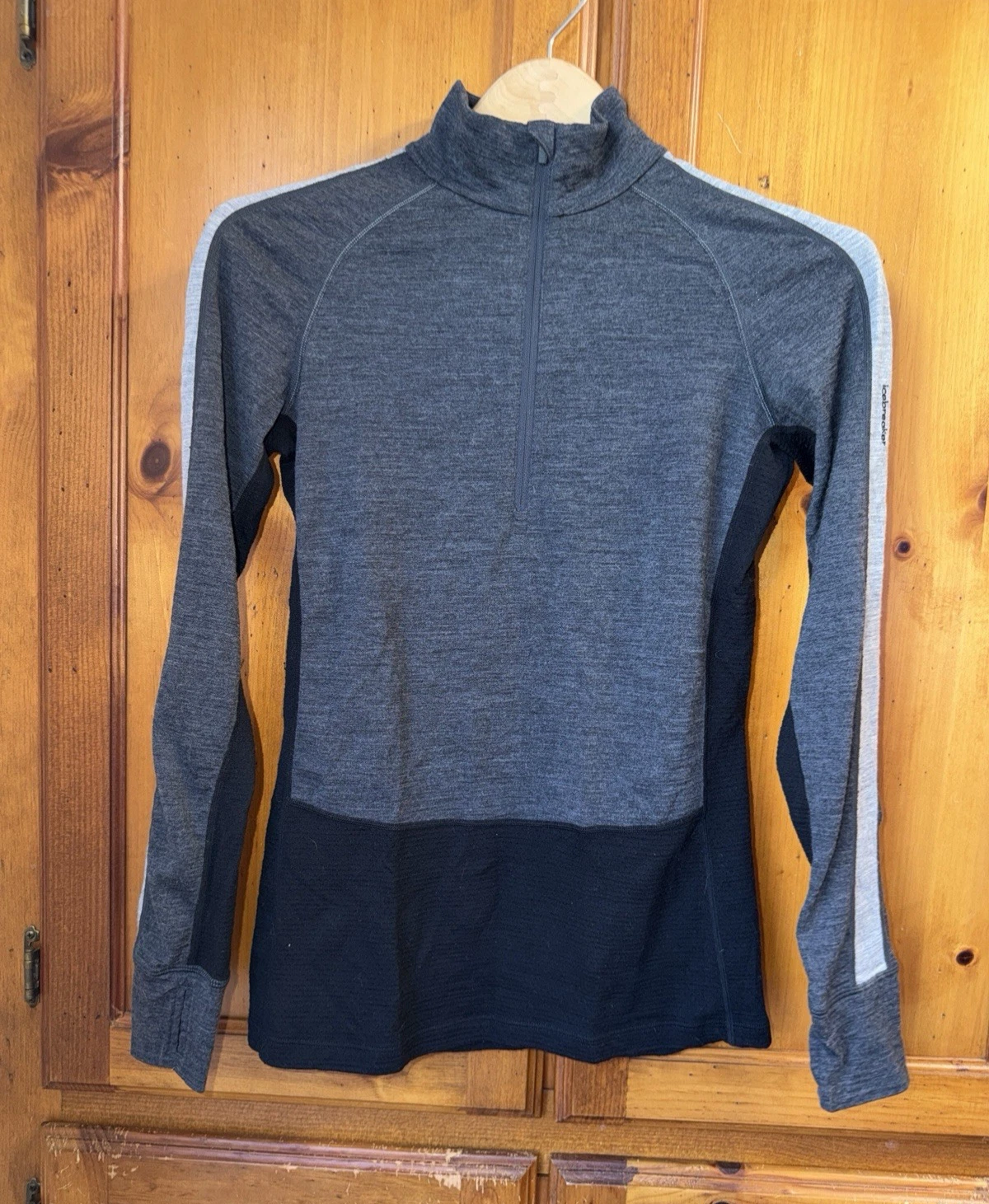 Icebreaker Women’s S Thermal Base Layer Top 200 Merino Wool Crew Neck Pullover