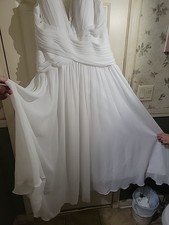 Wedding Dress White V Cut D Cup Zipper back JJ's House Excellent Condition