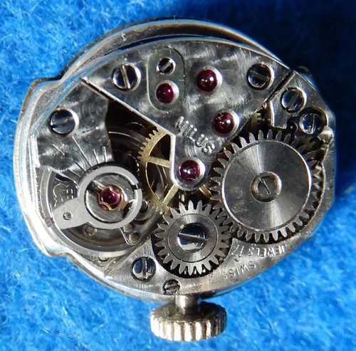 Woman's antique silver marcasite cocktail watch - Picture 12 of 14