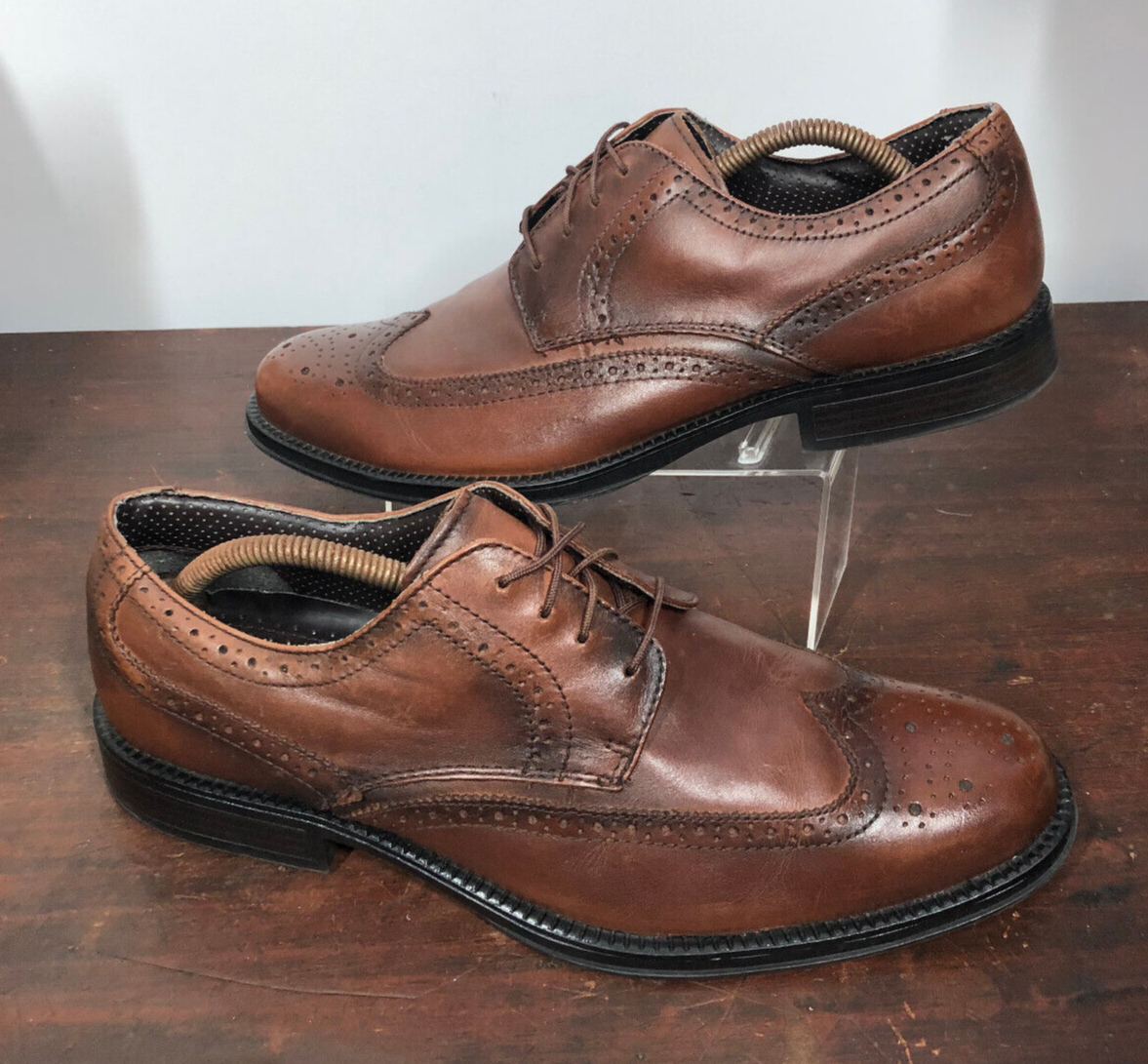 SAOLA Dockers uomo 90 28722 taglia 10 5M pelle marrone stringata punta ala suola gomma #0249