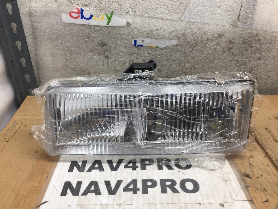 NEW 1995-2005 For CHEVROLET ASTRO GMC SAFARI LEFT Side HEADLIGHT #NT70 - Image 2 of 4