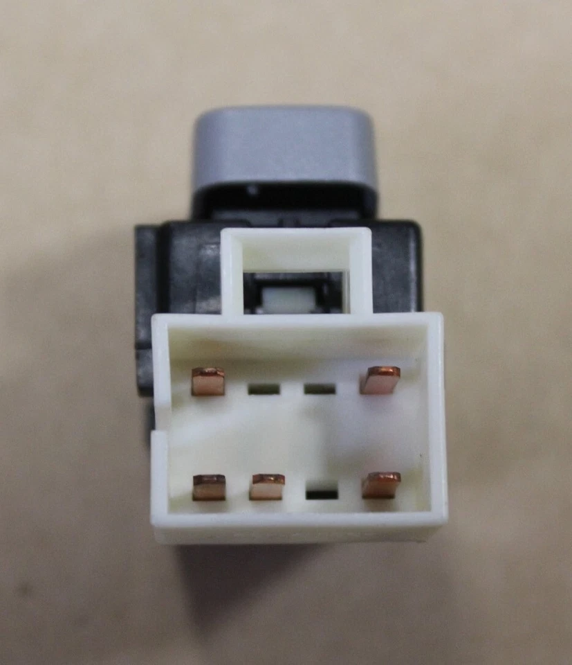 05-07 Interruptor de ventana de puerta trasera Buick LaCrosse 10343470 GM gris 10343470 OEM Foto 4 de 4