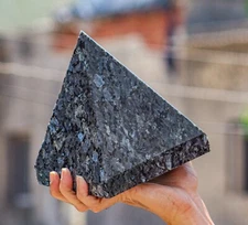 145MM Grey Larvikite Metaphysical Healing Power Spirit Chakra Stone Pyramid