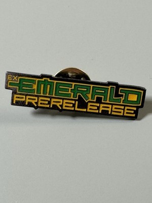 RARE 2005 Pokemon TCG: Ex Emerald Pre-Release Enamel Pin Badge