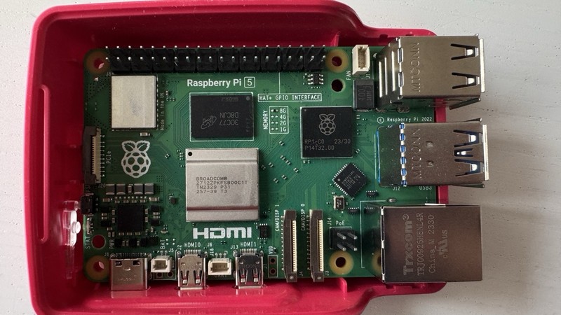 Raspberry Pi 5 8GB Single Board Computer w/ Case & USB-C power supply & cooler