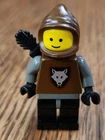 CLASSIC LEGO KINGDOMS CASTLE FANTASY WOLF KNIGHT ARCHER BROWN MINIFIGURE