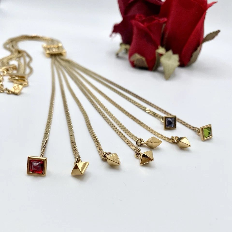 Collar Neo-Vintage Givenchy Lariat Tono Joya Borla Rockstud Foto 3 de 4