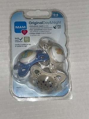 NEW MAM DAY & NIGHT 0-6 M PACIFIERS GLOW DARK BLUE WHITE WHALE ELEPHANT BP1