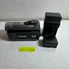 Canon VIXIA HF200 Black 2.7" LCD Screen Dual Flash Full-HD Video Camcorder