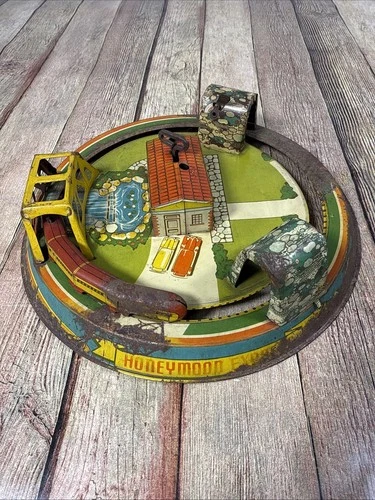 Vtg 1930s Wind Up Toy Train Station Marx Tin Litho Honeymoon Express Glendale