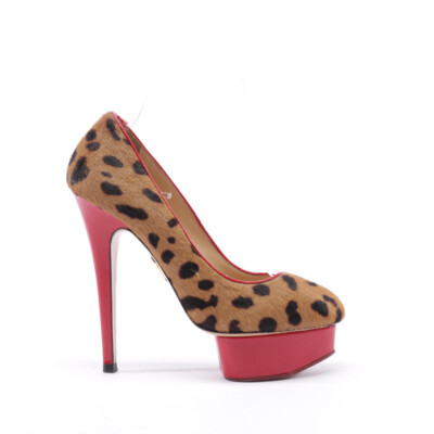 Pumps Charlotte Olympia Braun 37,5 EUR