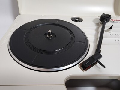 Vestax handy trax USB White Portable Turntable Handytrax Record