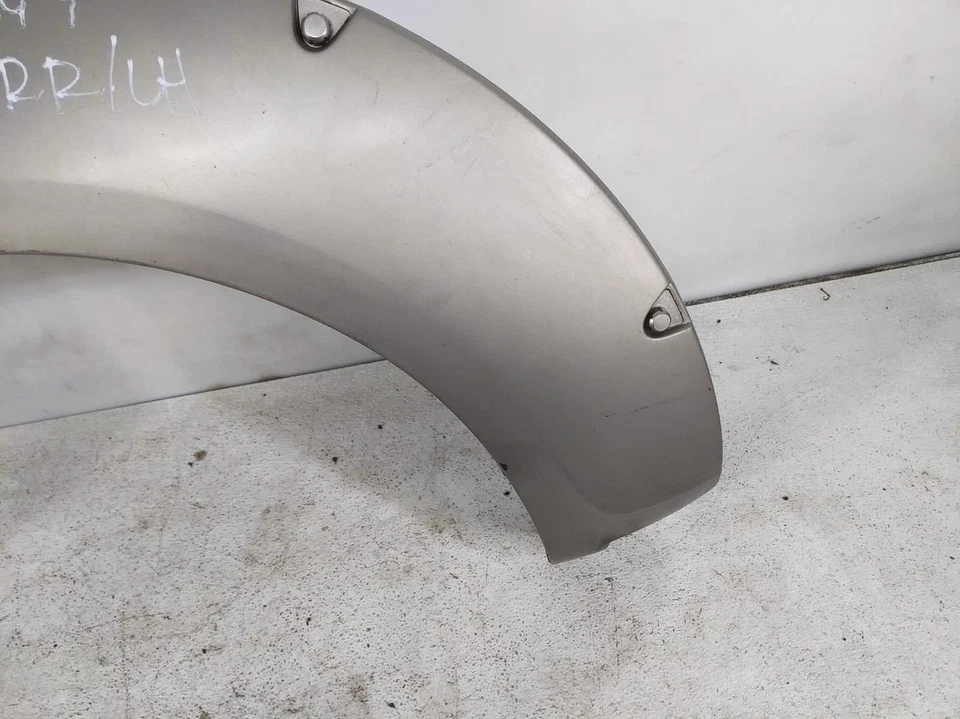 Panel de cuarto de conductor trasero Nissan Frontier 2001-2004 acampanado - dorado 93827-9Z741 Foto 4 de 4