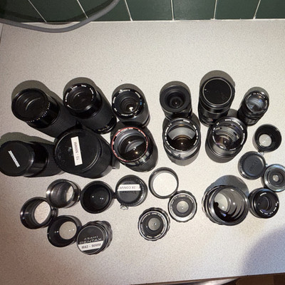 Camera lens lot. Nikon, Pentax, Canon, Minolta, M42, +