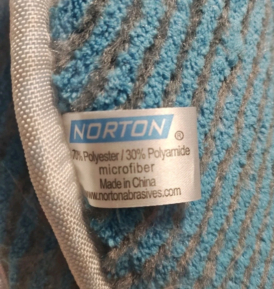 Gorro de alfombra Norton 17" grado comercial (paquete de 2) Foto 2 de 4