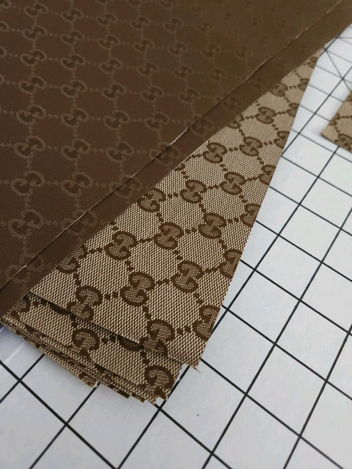 Gucci GG Monogram Fabric Remnant Sample Beige Brown GG Pattern 21" x 16" Unsewn - product detail image 2