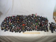 wizkids heroclix figure collection lot hundreds of figures.