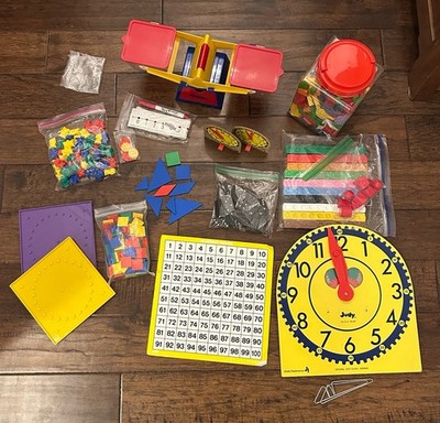 SAXON MATH GRADES K-3 HOMESCHOOL MANIPULATIVES KIT - Great Condition
