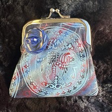 Elephant coin purse with metal clasp