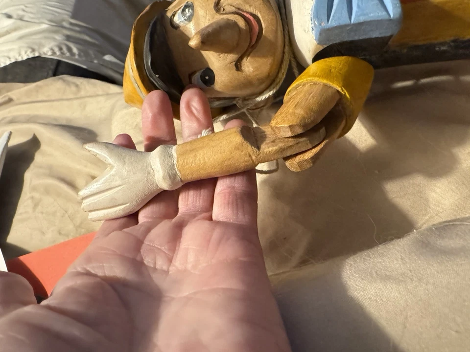 Marioneta marioneta Pinocho de madera tallada vintage de los años 50 muy rara Disney Foto 3 de 4