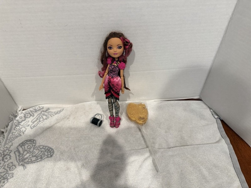 Ever After High Doll Briar Beauty First Chapter