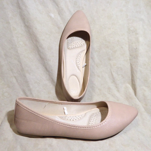 🩰 So Almond Toe Cushioned Ballet Flats sz 8.5 M Blush Beige Reptile Leatherette - Picture 2 of 16